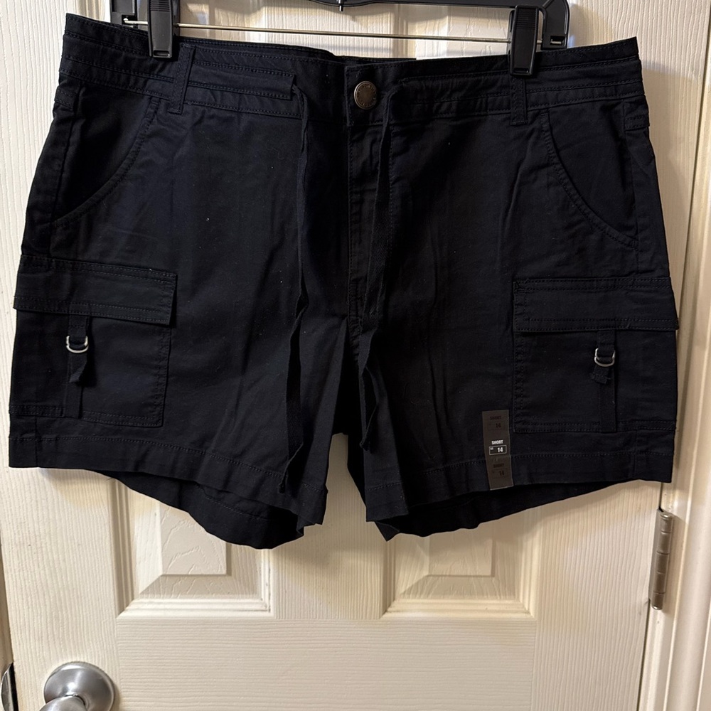 Sonoma Women’s Black Cargo Shorts